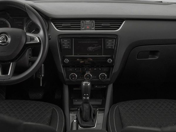 Skoda Octavia, III (A7) Рестайлинг фото №15