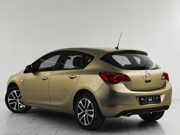 Opel Astra, J фото №4