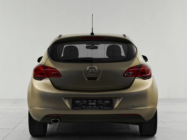 Opel Astra, J фото №5