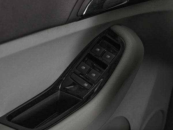 Chevrolet Orlando, I фото №12