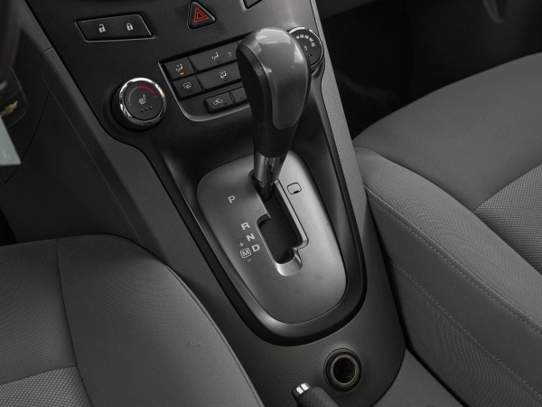 Chevrolet Orlando, I фото №15