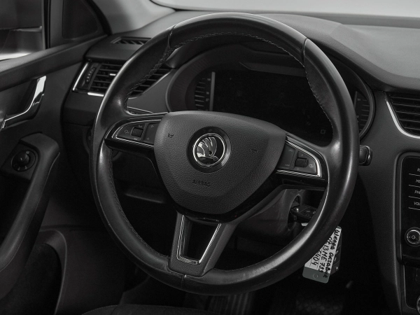 Skoda Octavia, III (A7) Рестайлинг фото №10