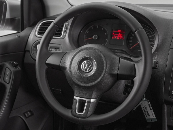 Volkswagen Polo, V фото №10