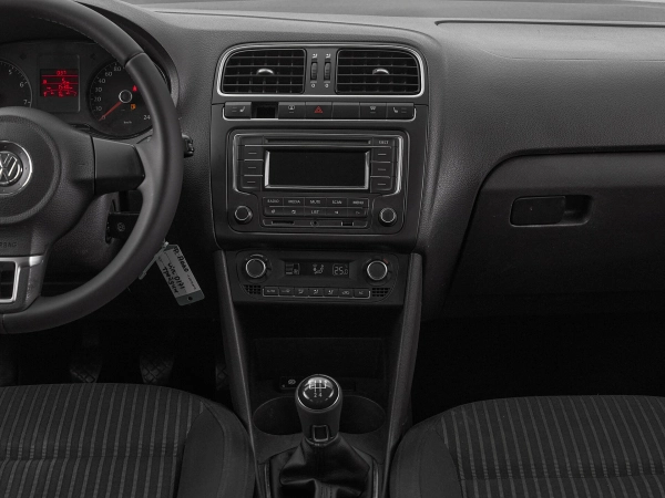 Volkswagen Polo, V фото №13