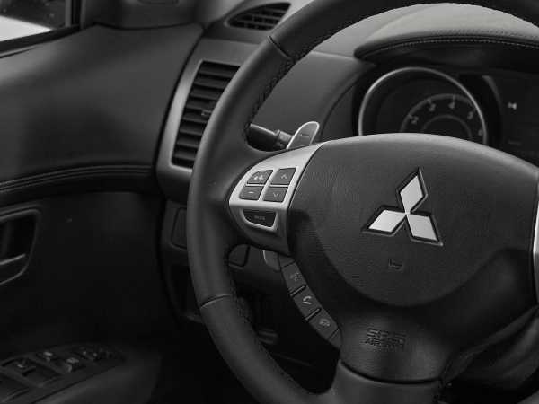 Mitsubishi Outlander, II Рестайлинг фото №11