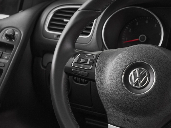 Volkswagen Golf, VI фото №11