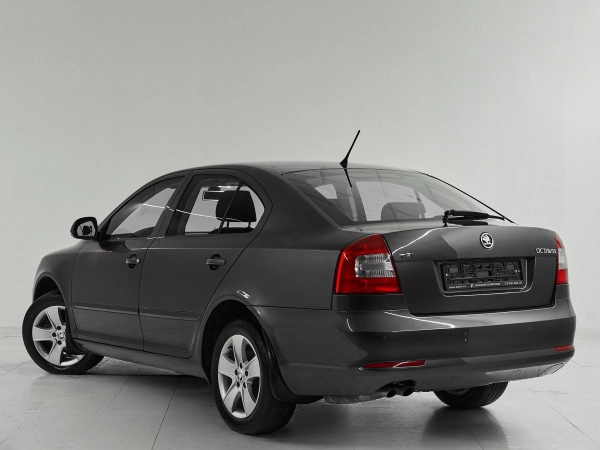 Skoda Octavia, II (A5) Рестайлинг фото №4