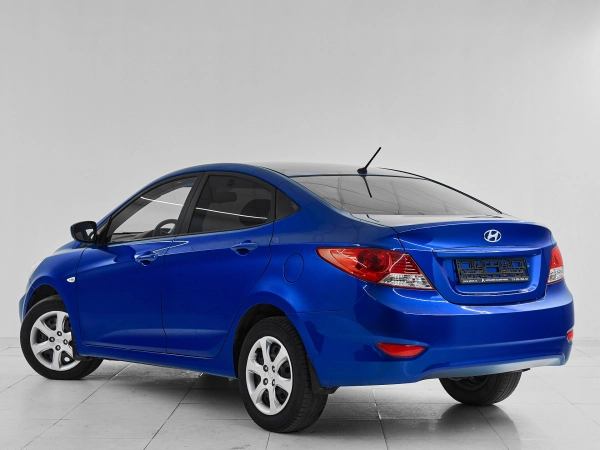 Hyundai Solaris, I фото №4