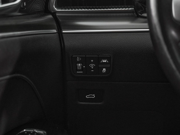 Kia K5, III фото №15
