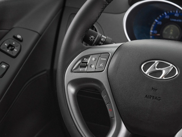 Hyundai ix35, I Рестайлинг фото №11
