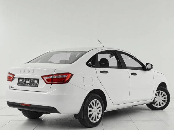 Lada (ВАЗ) Vesta, I фото №6