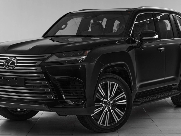 Lexus LX, IV фото №1