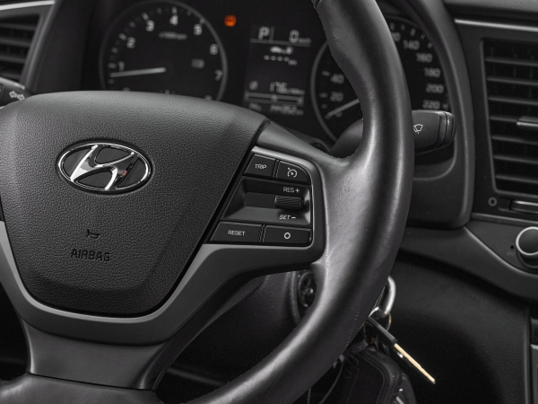Hyundai Elantra, VI (AD) фото №12