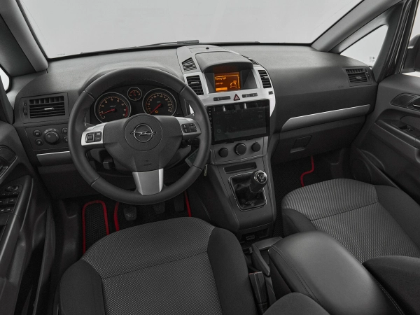 Opel Zafira, B Рестайлинг фото №7