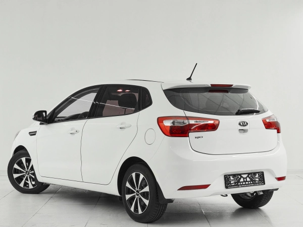 Kia Rio, III фото №4
