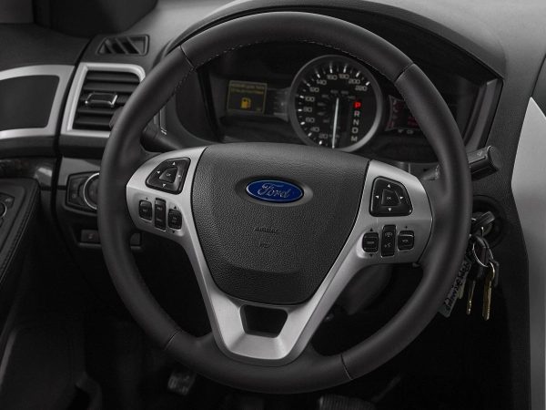 Ford Explorer, V фото №11