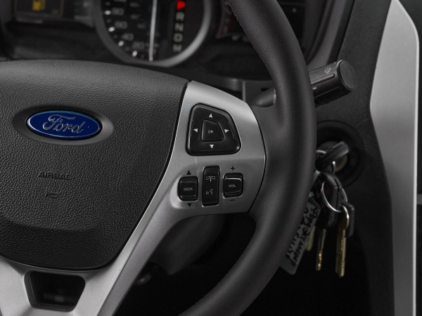 Ford Explorer, V фото №13