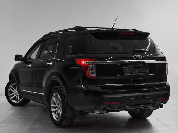 Ford Explorer, V фото №4
