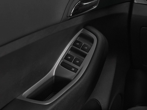 Chevrolet Orlando, I фото №10