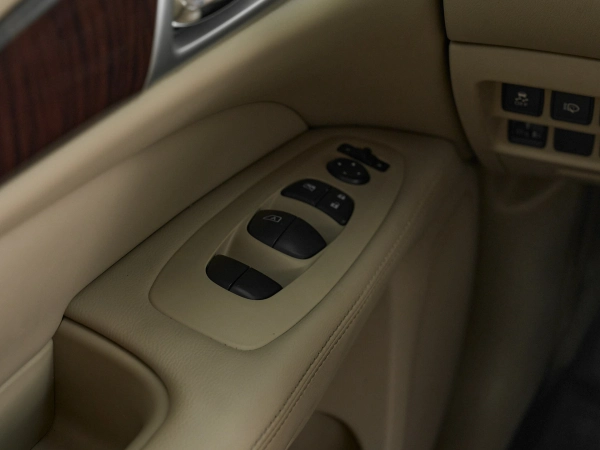 Nissan Pathfinder, IV фото №15