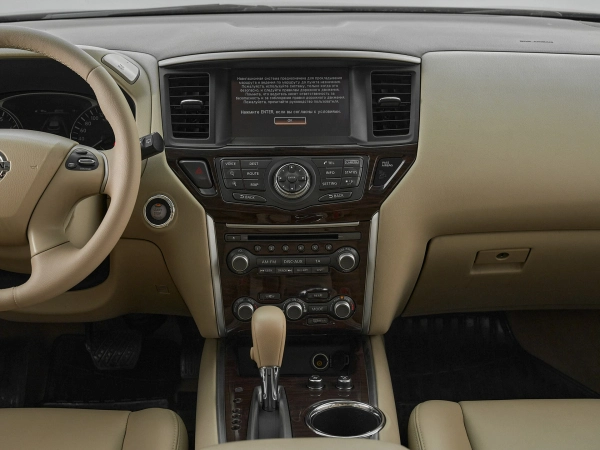 Nissan Pathfinder, IV фото №17