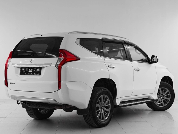 Mitsubishi Pajero Sport, III фото №6