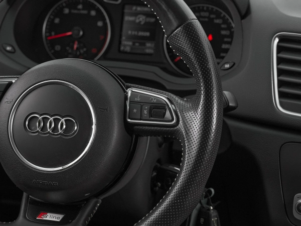 Audi Q3, I (8U) фото №12