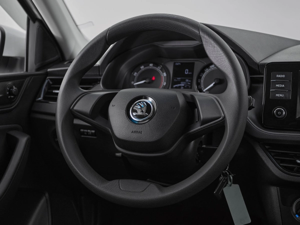 Skoda Rapid, II фото №10