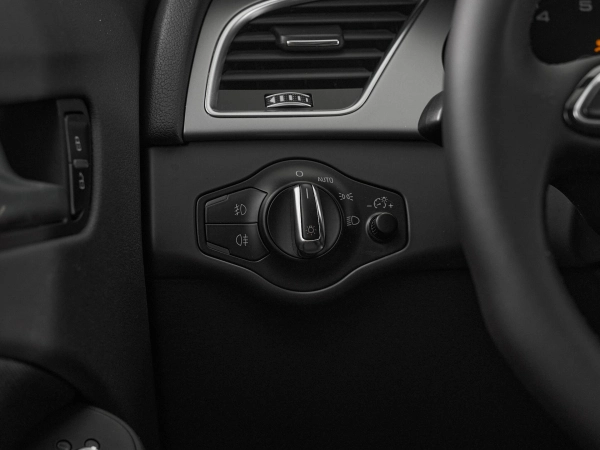 Audi A4, IV (B8) Рестайлинг фото №14