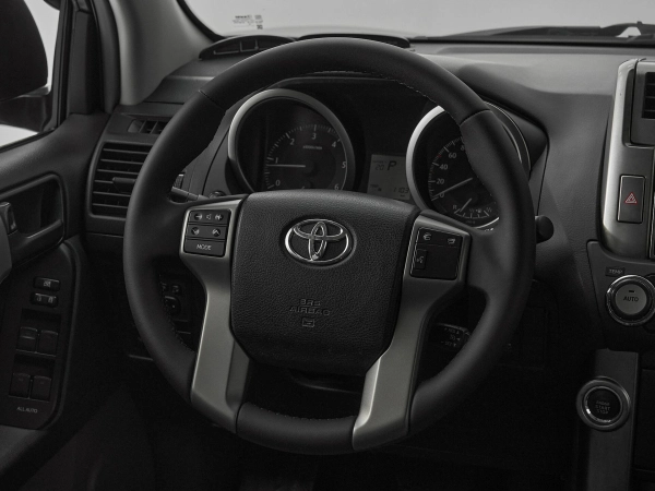 Toyota Land Cruiser Prado, 150 Series фото №10