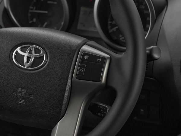 Toyota Land Cruiser Prado, 150 Series фото №12