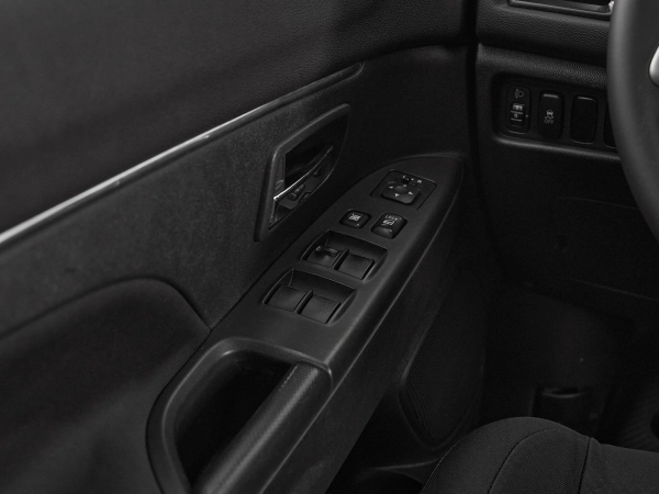 Mitsubishi ASX, I Рестайлинг фото №11
