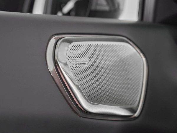 Lynk & Co 900, I фото №15