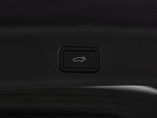 Lynk & Co 900, I фото №27