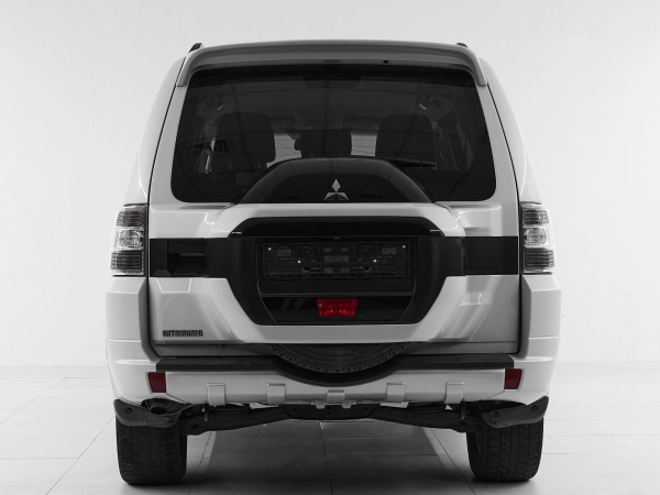 Mitsubishi Pajero, IV Рестайлинг 2 фото №5