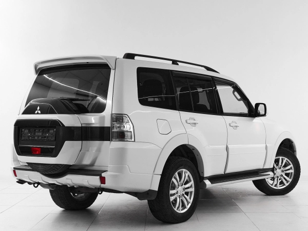 Mitsubishi Pajero, IV Рестайлинг 2 фото №6
