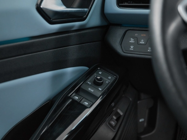 Volkswagen ID.4, I фото №14