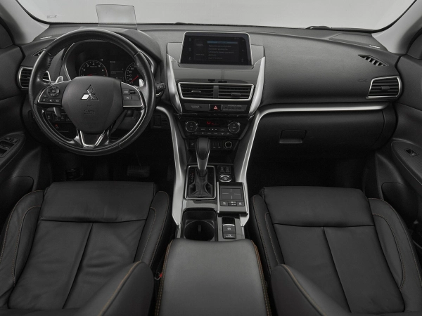 Mitsubishi Eclipse Cross, I фото №8
