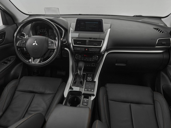 Mitsubishi Eclipse Cross, I фото №9