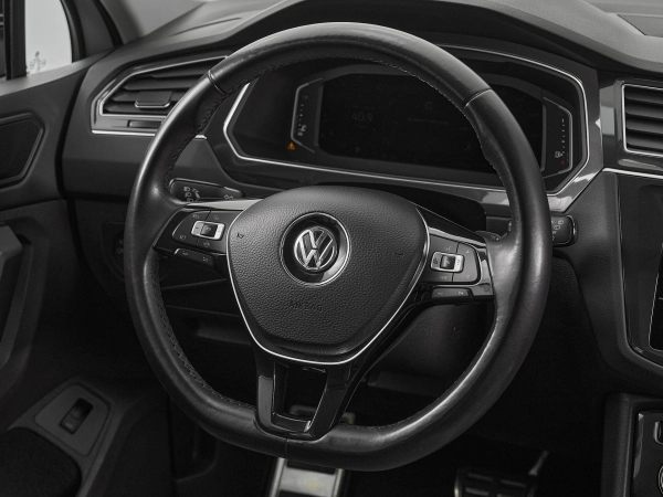 Volkswagen Tiguan, II фото №10