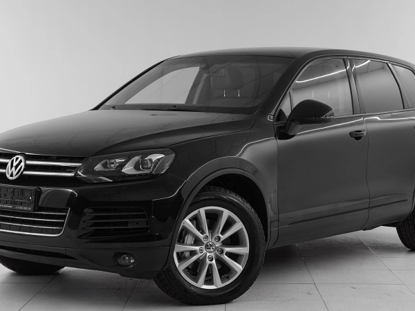 Volkswagen Touareg, II фото №1