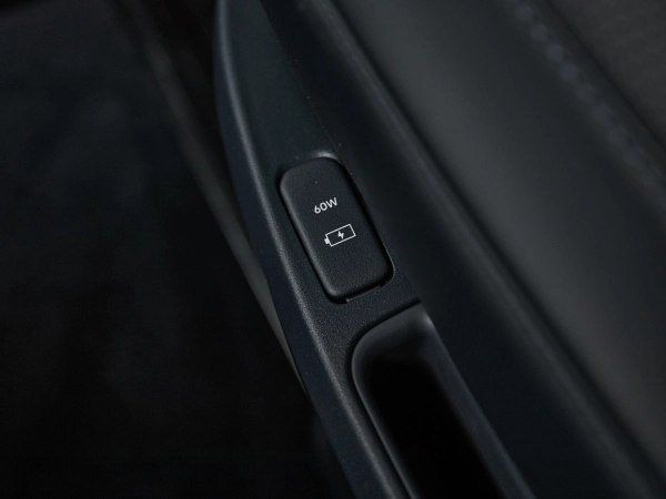 Lynk & Co 900, I фото №27