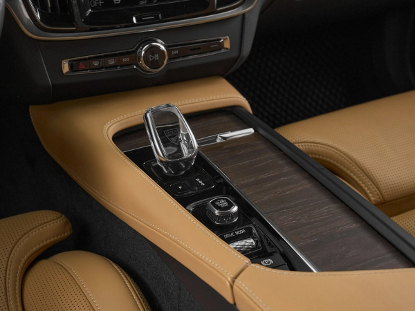 Volvo S90, II Рестайлинг фото №17