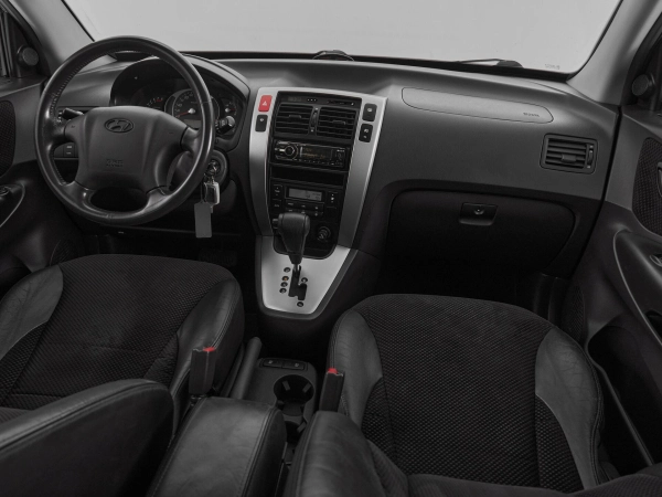 Hyundai Tucson, I фото №9