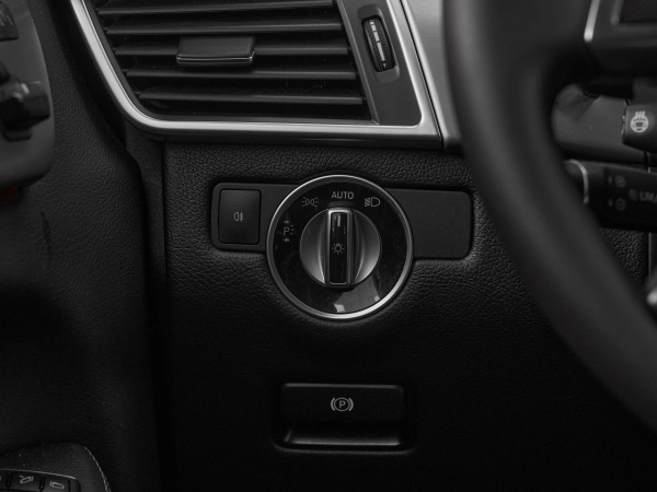 Mercedes-Benz GL-Класс, II (X166) фото №15