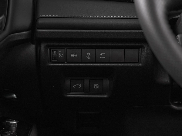 Toyota Camry, IX (XV80) фото №15