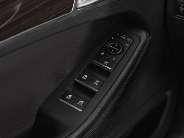 Genesis G80, I фото №14