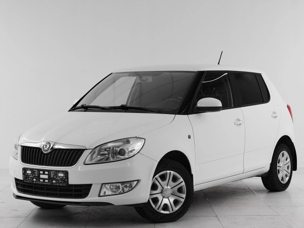 Skoda Fabia, II Рестайлинг фото №16
