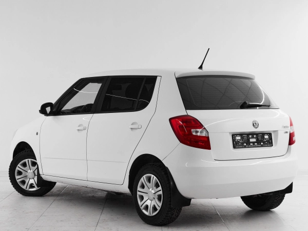 Skoda Fabia, II Рестайлинг фото №4