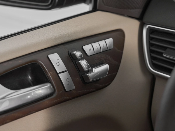 Mercedes-Benz GL-Класс, II (X166) фото №16